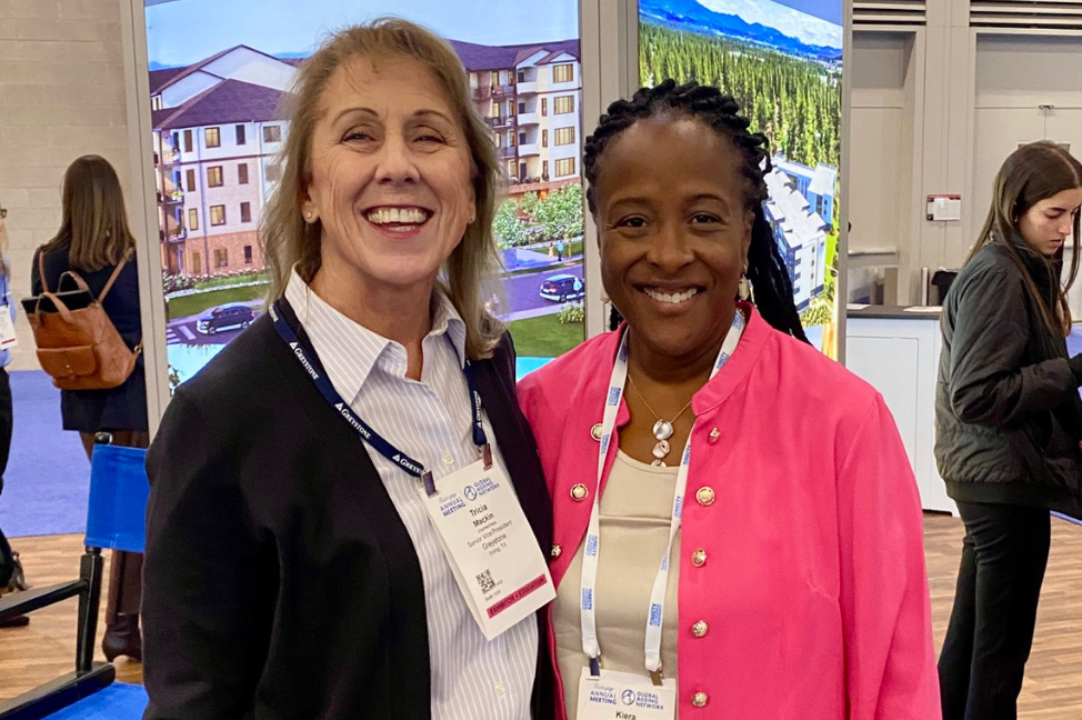 Embedded Photos Press Release